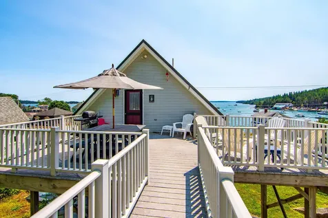 7 Highland Avenue Stonington ME 04681