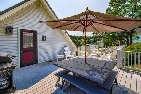 7 Highland Avenue Stonington ME 04681