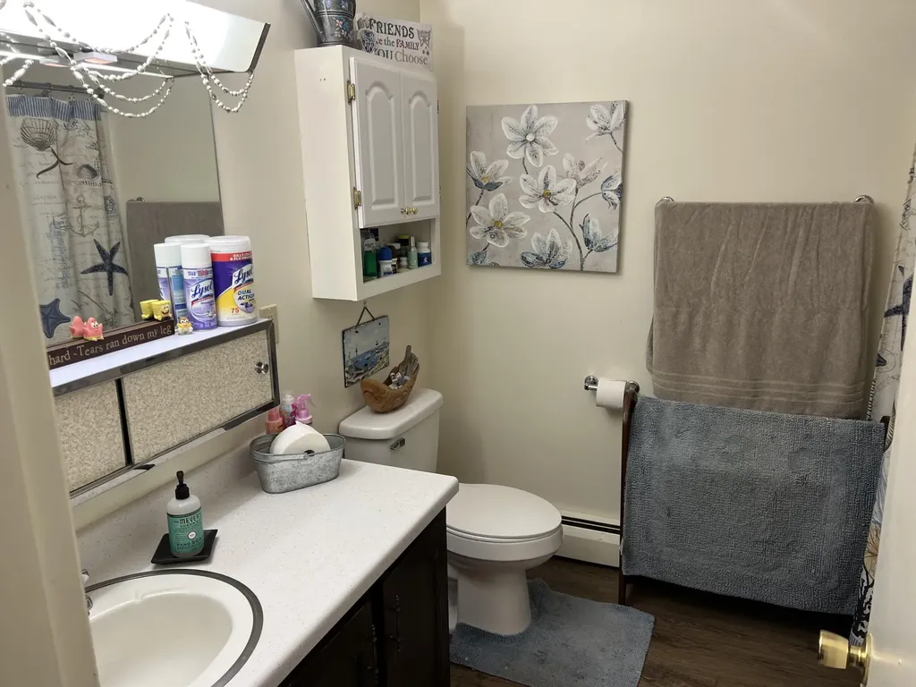 28 Page Avenue Wiscasset ME 04578