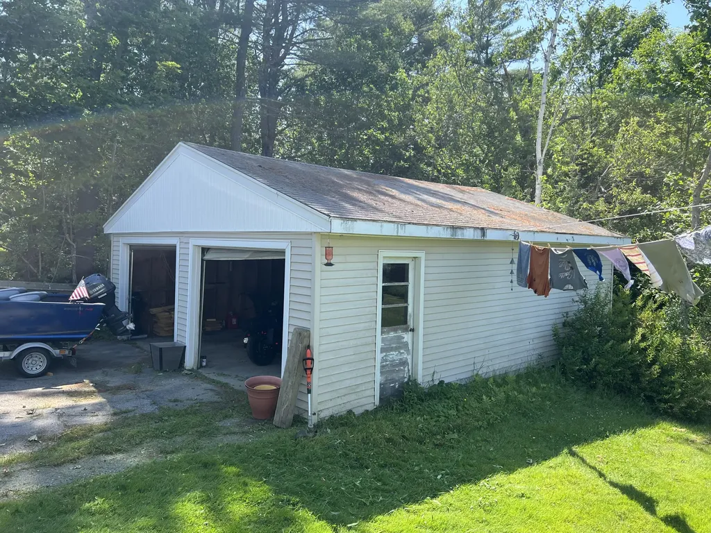 28 Page Avenue Wiscasset ME 04578