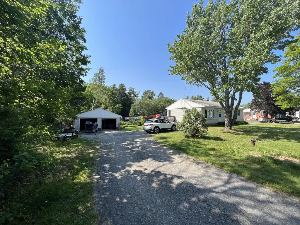 28 Page Avenue Wiscasset ME 04578
