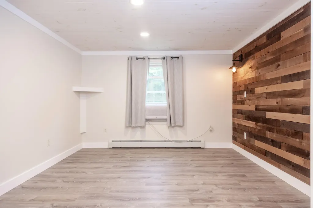 15 Fawn Circle Lyman ME 04002
