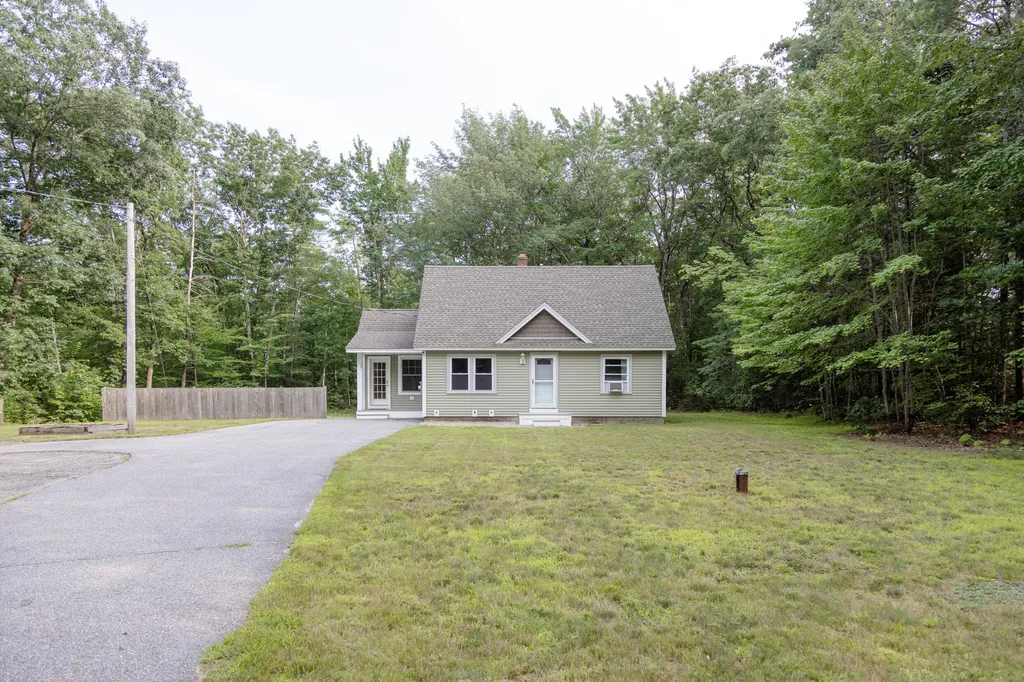 15 Fawn Circle Lyman ME 04002