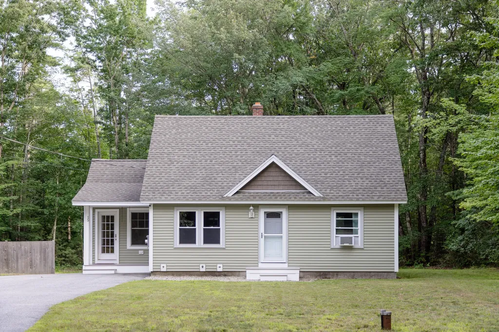 15 Fawn Circle Lyman ME 04002