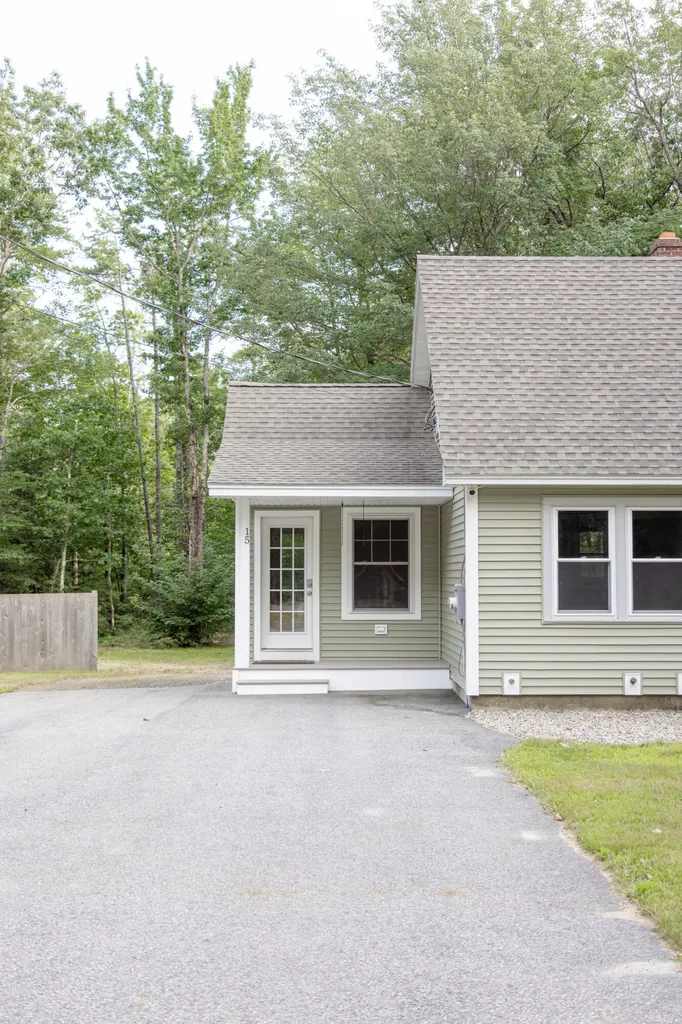 15 Fawn Circle Lyman ME 04002