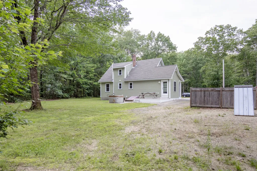 15 Fawn Circle Lyman ME 04002