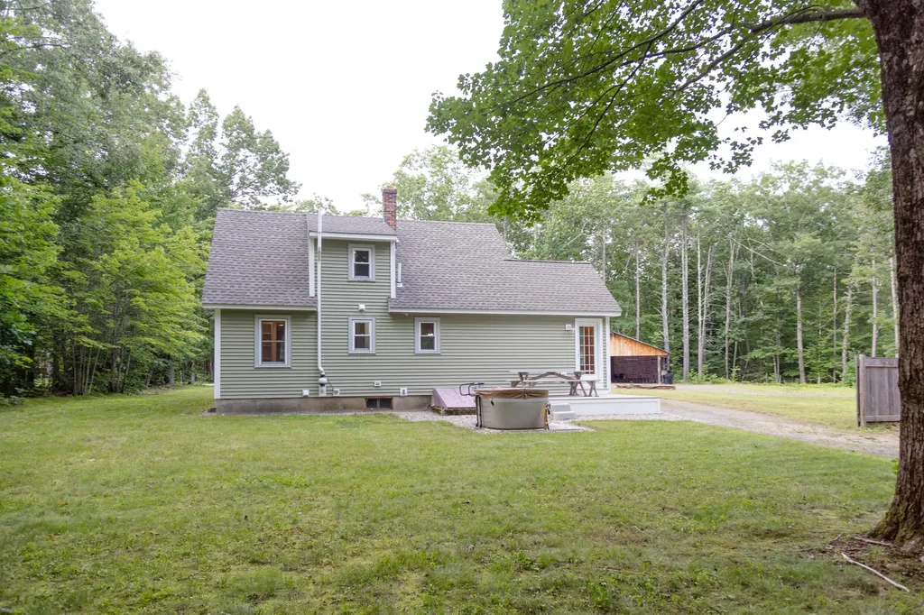 15 Fawn Circle Lyman ME 04002