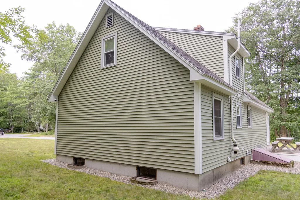 15 Fawn Circle Lyman ME 04002