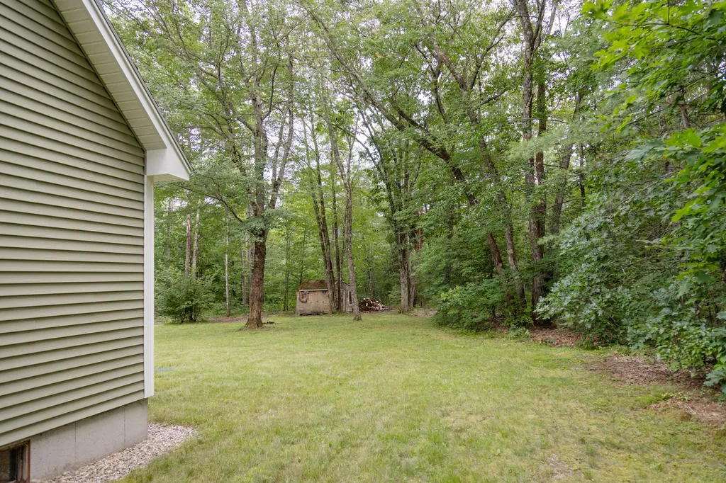15 Fawn Circle Lyman ME 04002
