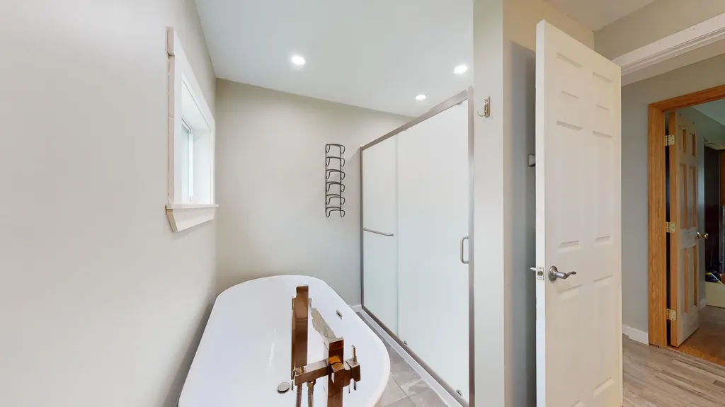 38 Skeetfield Road Oxford ME 04270