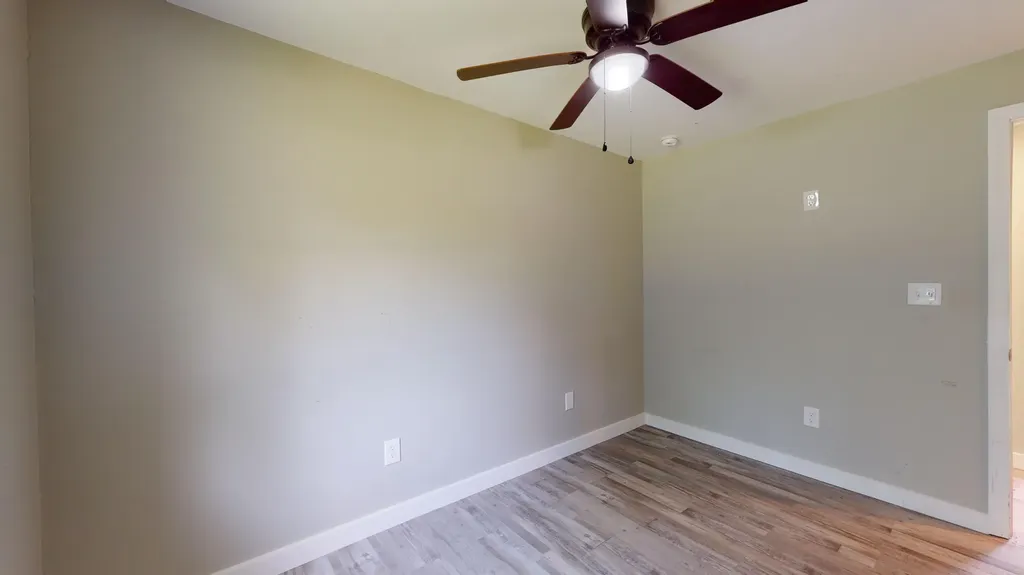 38 Skeetfield Road Oxford ME 04270