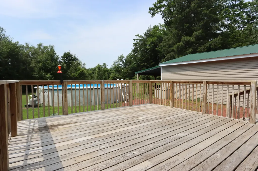 38 Skeetfield Road Oxford ME 04270