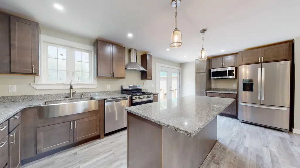 38 Skeetfield Road Oxford ME 04270