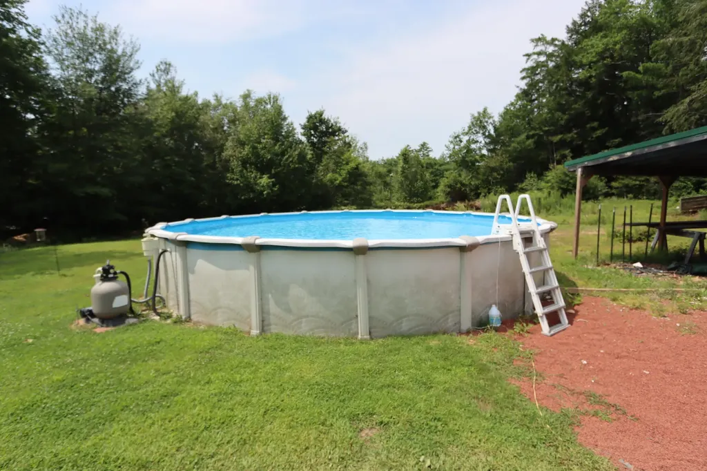 38 Skeetfield Road Oxford ME 04270
