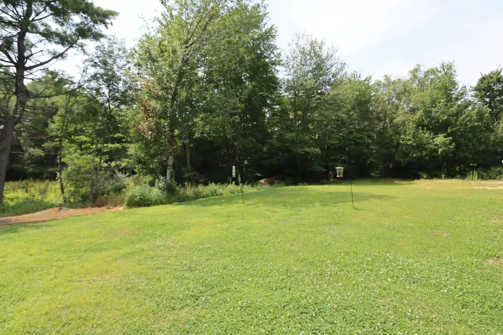 38 Skeetfield Road Oxford ME 04270
