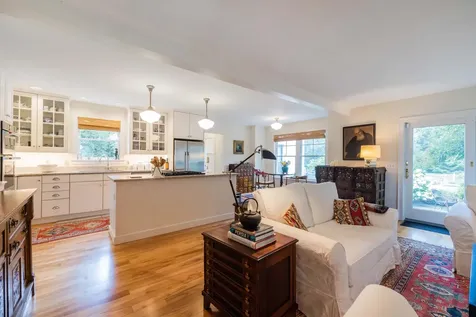 9 Larrabee Farm Road Brunswick ME 04011