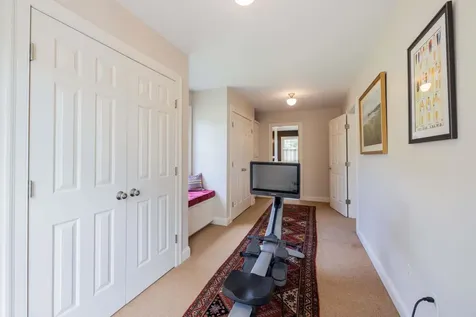 9 Larrabee Farm Road Brunswick ME 04011