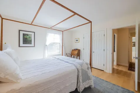 9 Larrabee Farm Road Brunswick ME 04011