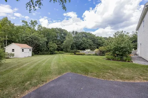 9 Larrabee Farm Road Brunswick ME 04011