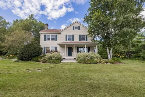 9 Larrabee Farm Road Brunswick ME 04011