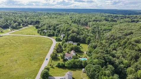 9 Larrabee Farm Road Brunswick ME 04011