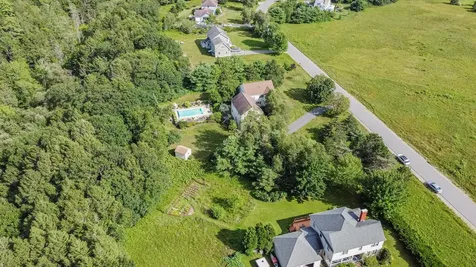 9 Larrabee Farm Road Brunswick ME 04011