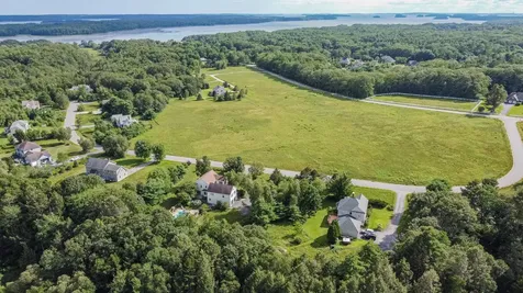 9 Larrabee Farm Road Brunswick ME 04011