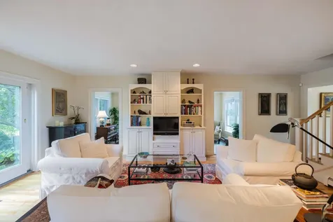 9 Larrabee Farm Road Brunswick ME 04011