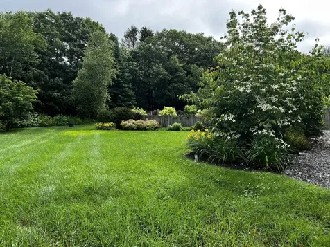 9 Larrabee Farm Road Brunswick ME 04011