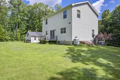 694 Camden Road Hope ME 04847