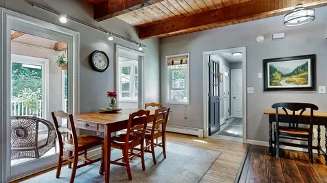 8 Heritage Lane Freeport ME 04032