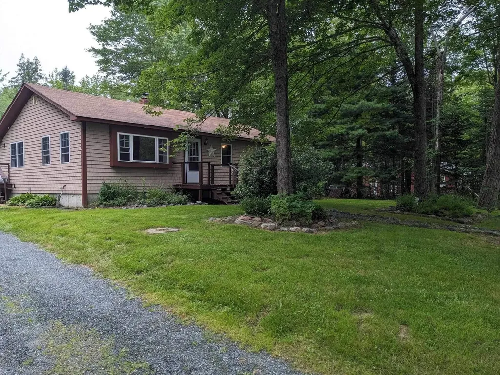 55 Birchlawn Drive Lamoine ME 04605