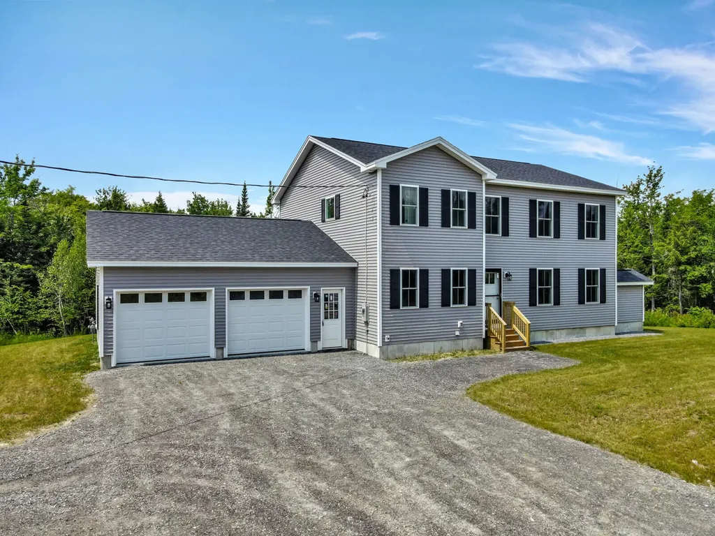 56 Angel Circle Sidney ME 04330