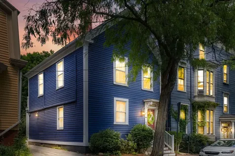 166 Neal Street Portland ME 04102