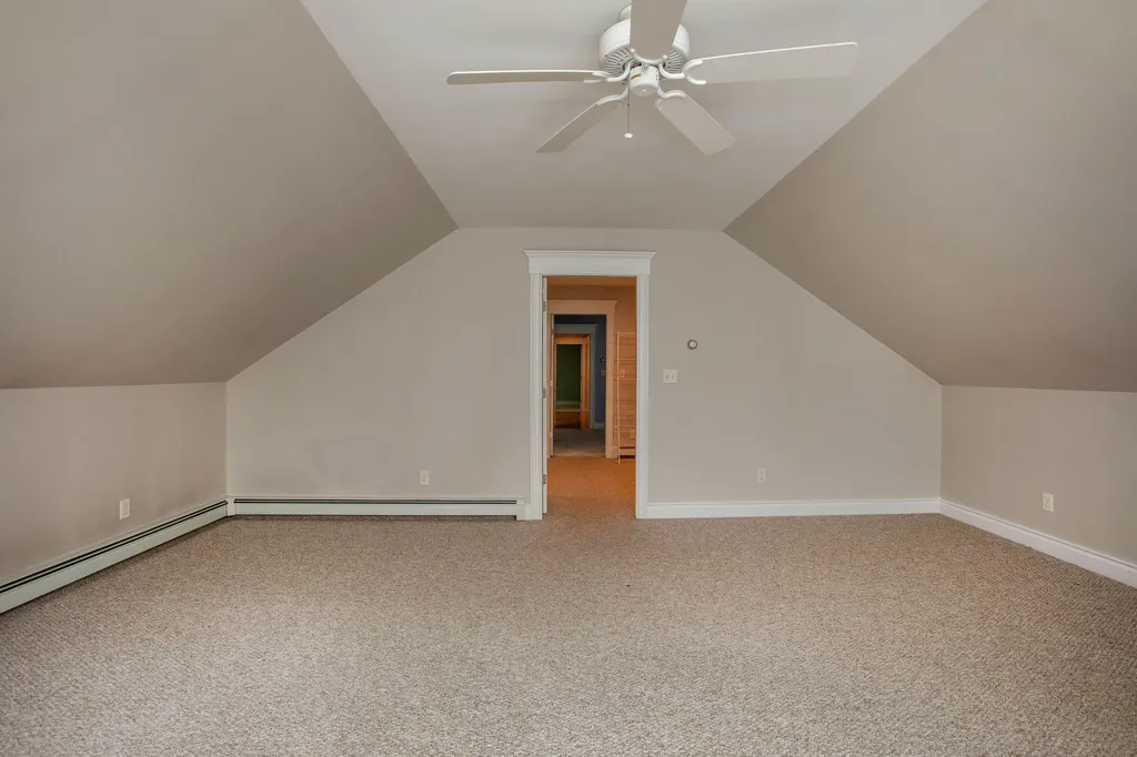 11 Peacock Lane Georgetown ME 04548