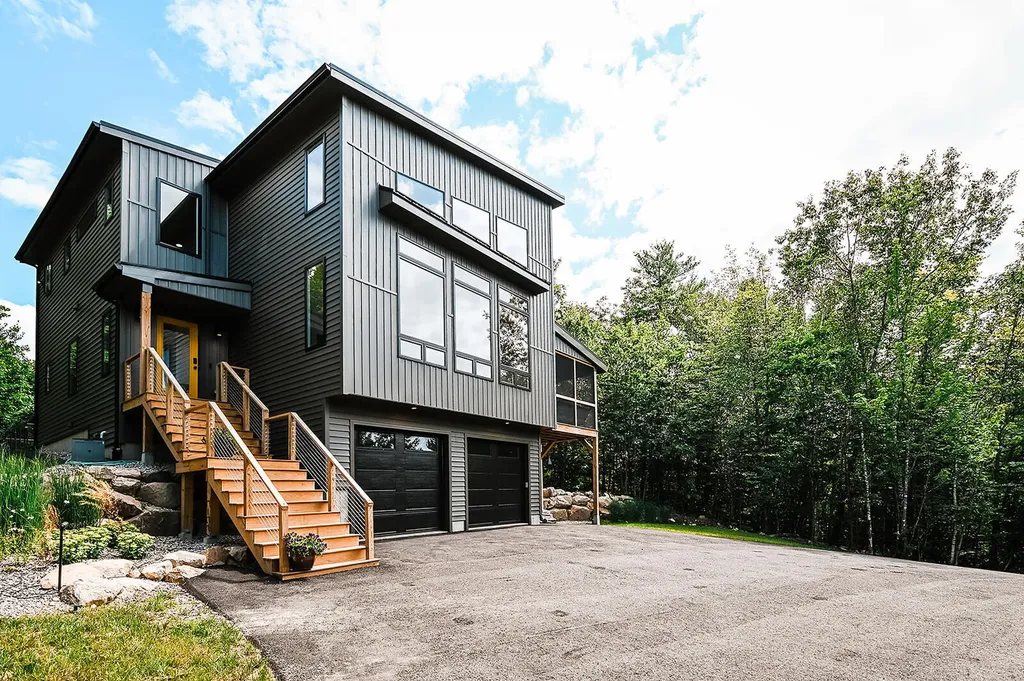 85 Mitchell Road Casco ME 04015