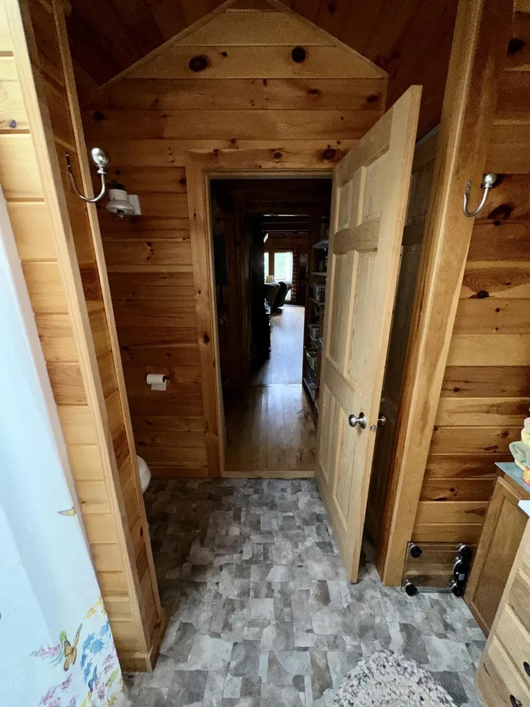 21 Poole Road Greenville ME 04441