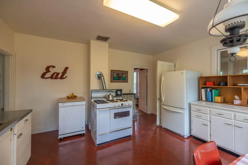 379 Camden Road Lincolnville ME 04849