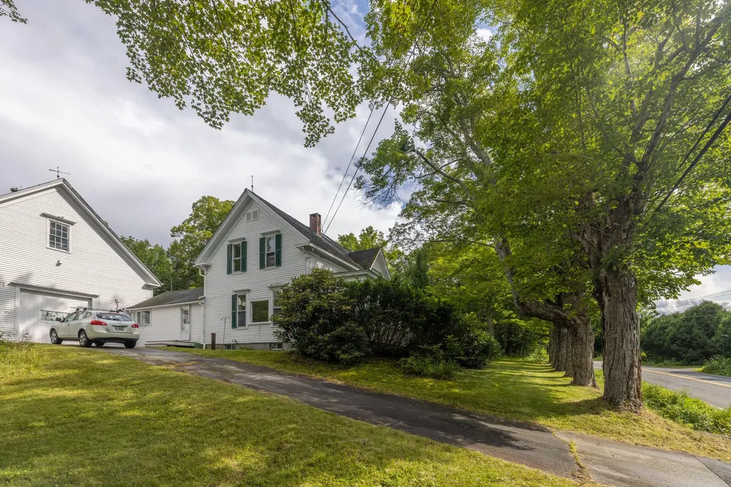 379 Camden Road Lincolnville ME 04849