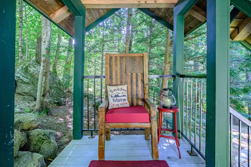 74 Pine Point Lane Sweden ME 04040