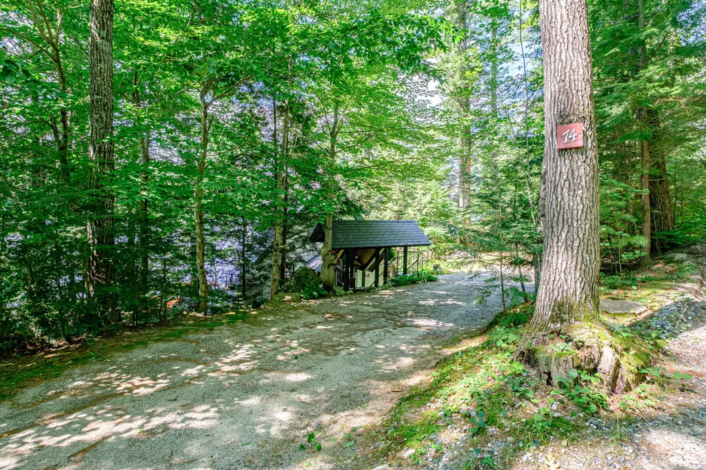 74 Pine Point Lane Sweden ME 04040