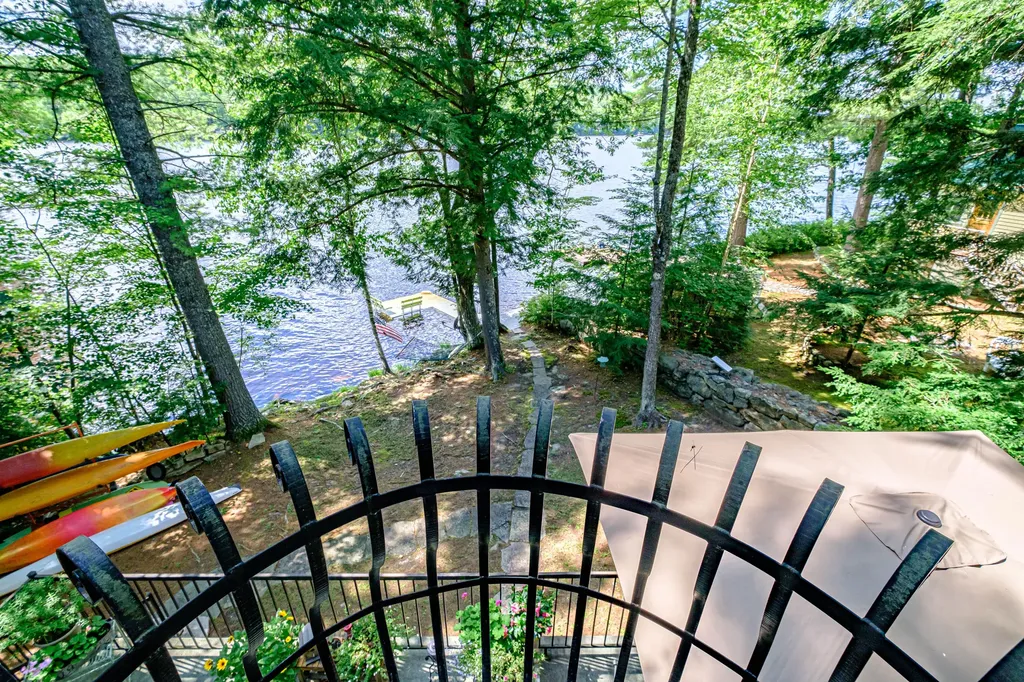 74 Pine Point Lane Sweden ME 04040