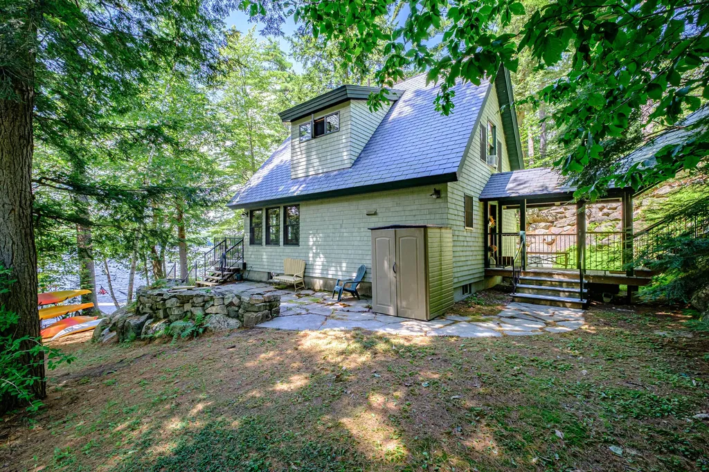 74 Pine Point Lane Sweden ME 04040