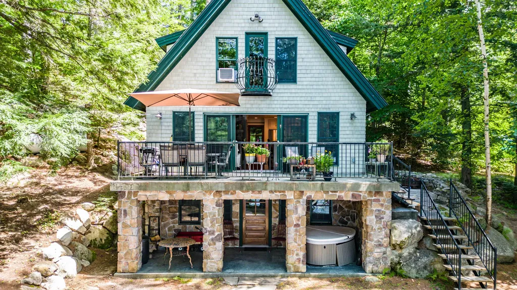 74 Pine Point Lane Sweden ME 04040