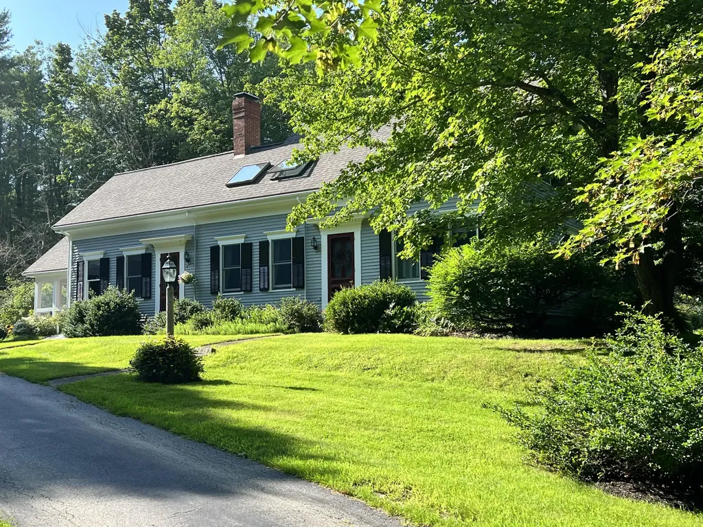 300 East Neck Road Nobleboro ME 04555