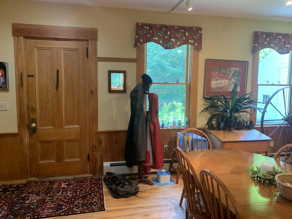 300 East Neck Road Nobleboro ME 04555
