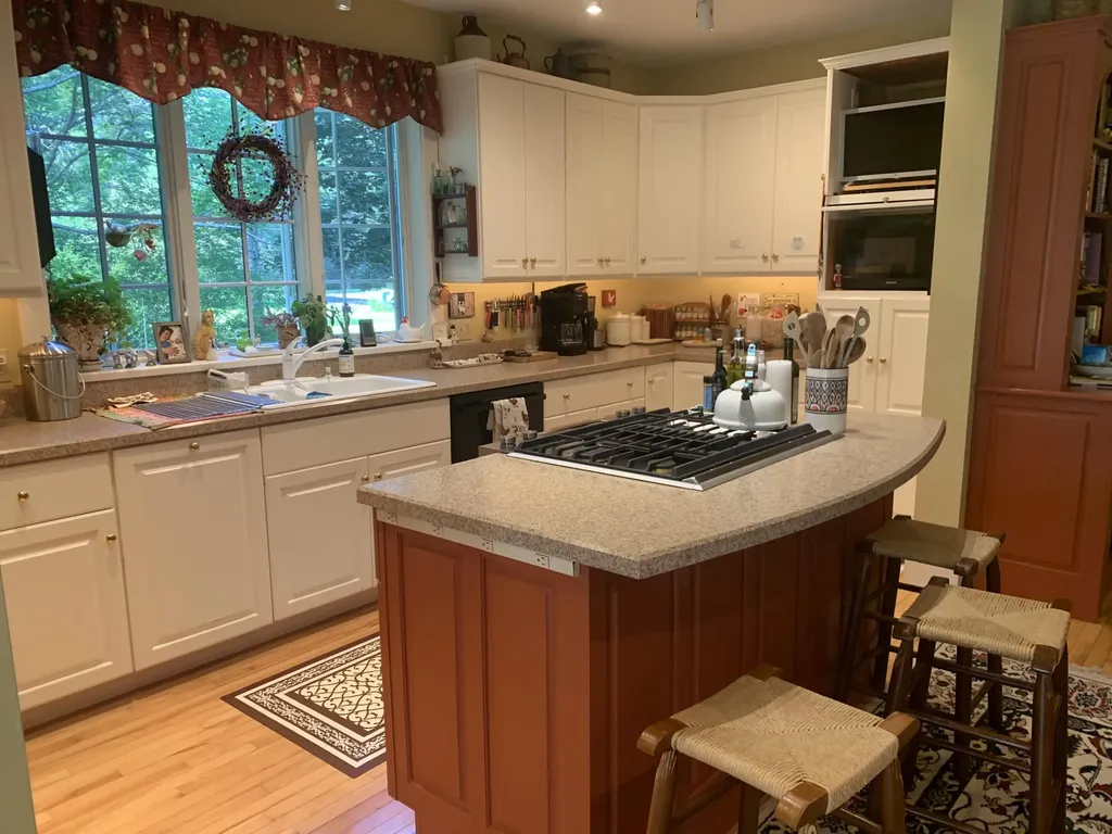 300 East Neck Road Nobleboro ME 04555