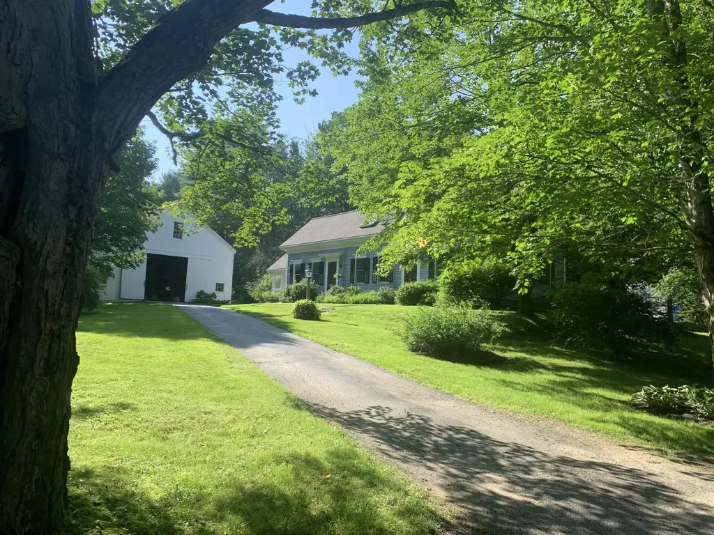 300 East Neck Road Nobleboro ME 04555