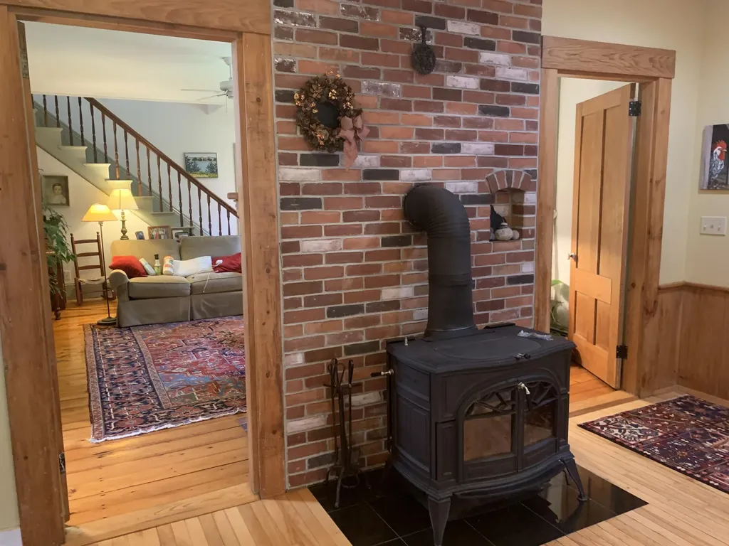 300 East Neck Road Nobleboro ME 04555