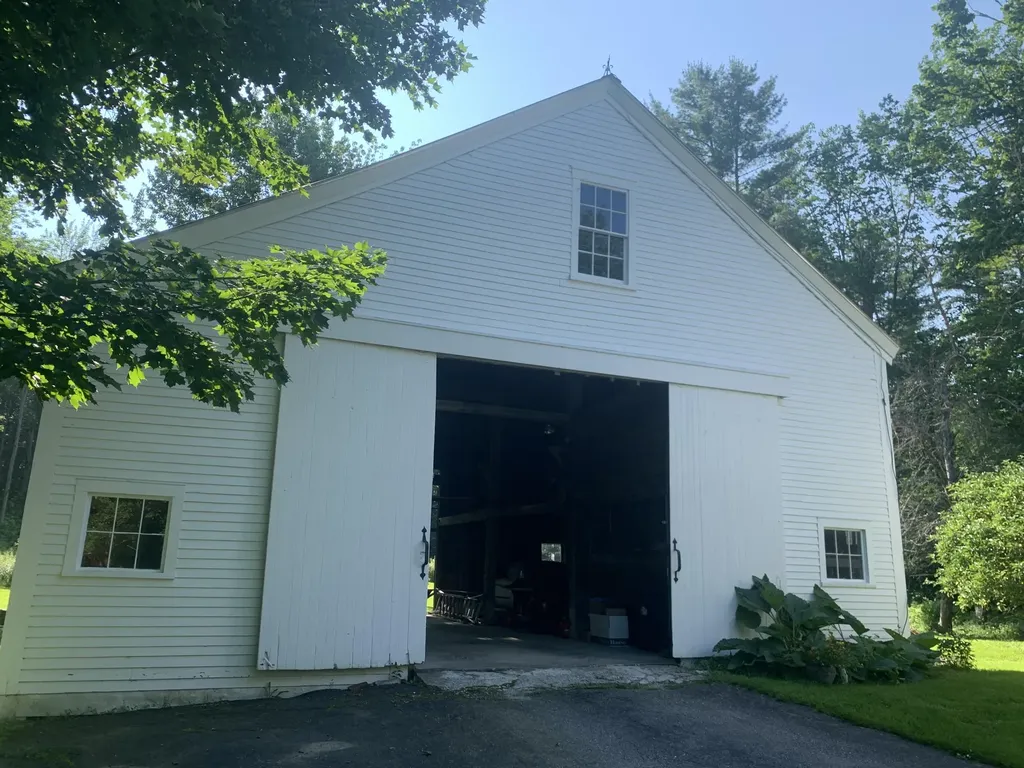 300 East Neck Road Nobleboro ME 04555
